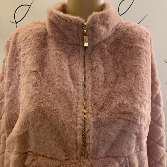 No Boundaries. Jr Size L (11-13). Super Soft Faux Fur Pink Pullover Jacket. B58 - Picture 4 of 8